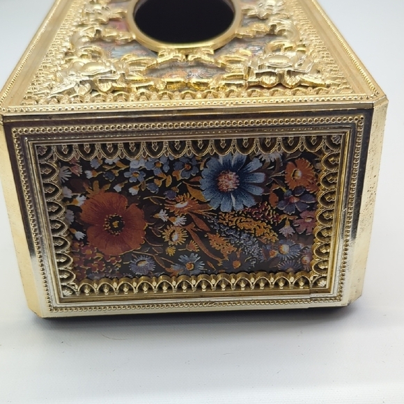 Elegant Gold and Multicolor Tissue Box - Picture 5 of 6